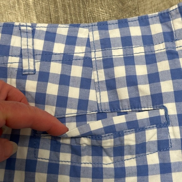 Women's Old Navy 8 M Medium Shorts Chino Khakis Checkered Blue Everyday Twill - Picture 7 of 9